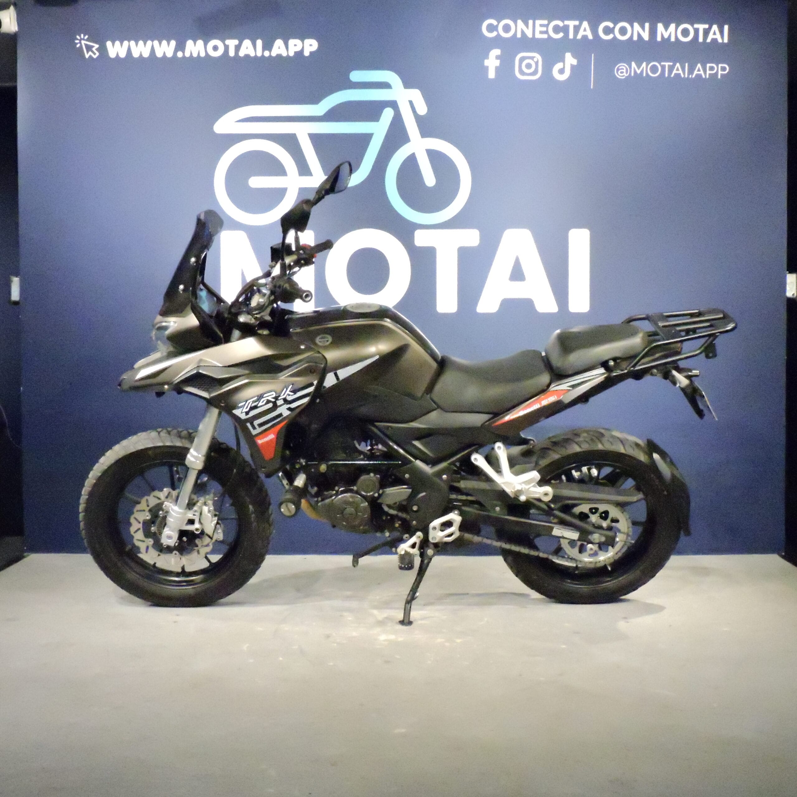 BENELLI TRK 251 - Imagen 11