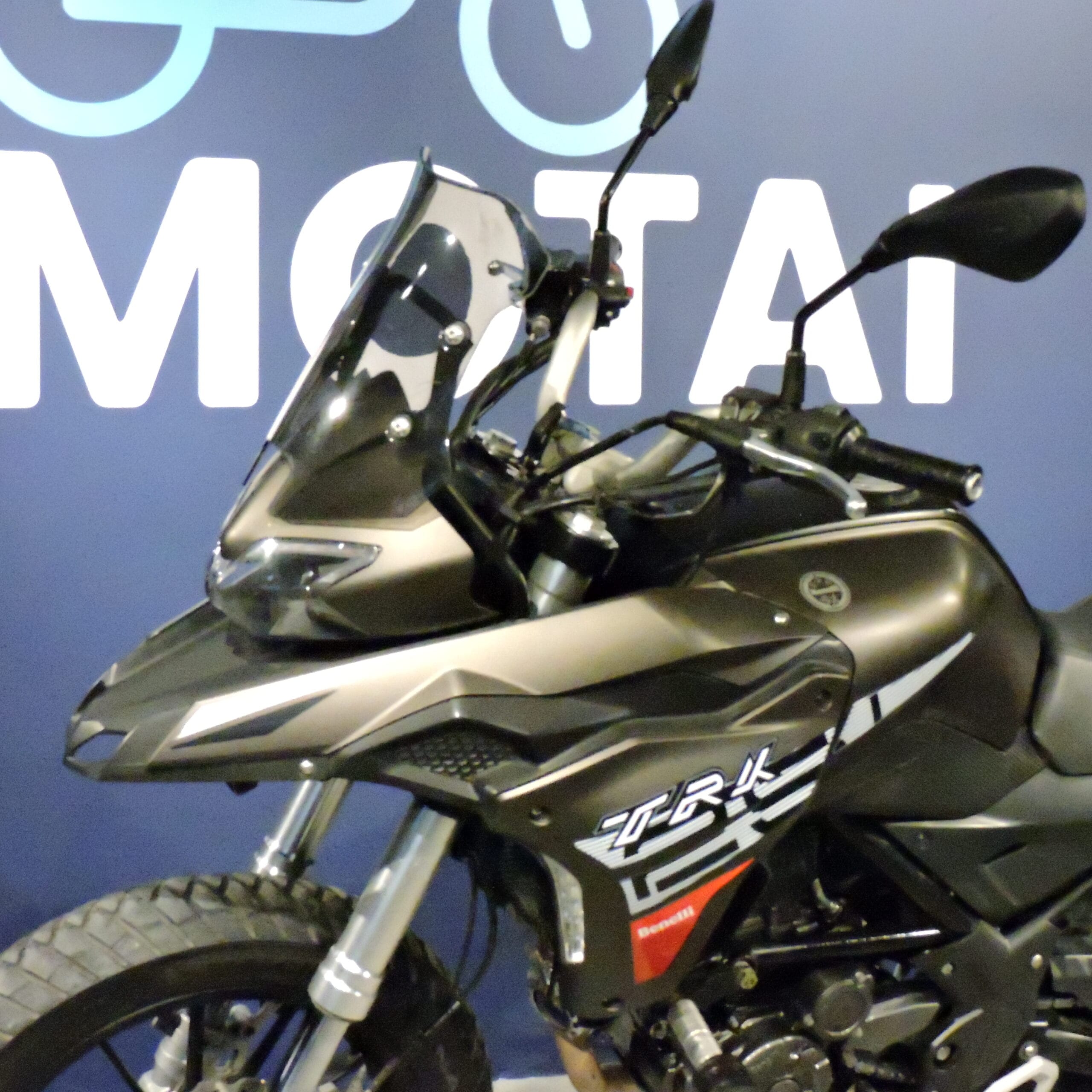 BENELLI TRK 251 - Imagen 16